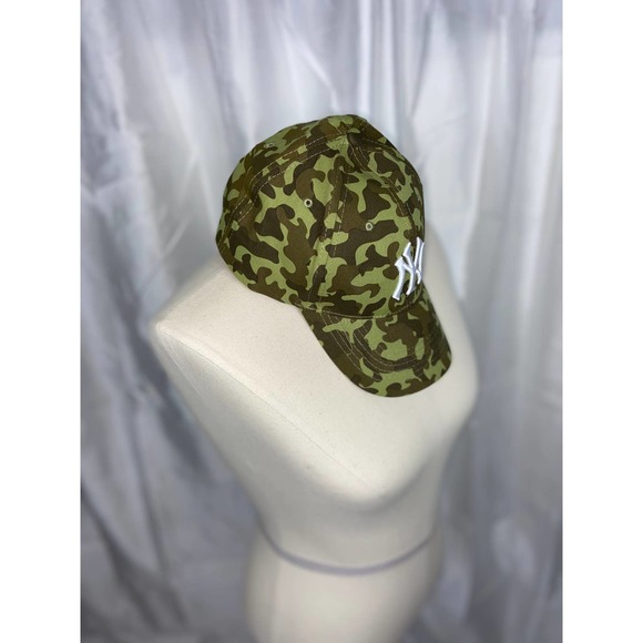 NY Snap Back Hat - Picture 2 of 7